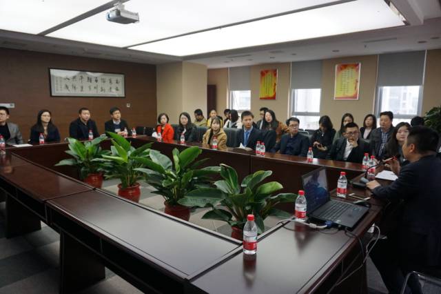 【大成动态】重庆市律师协会组织第一期实习律师到我所参观学习